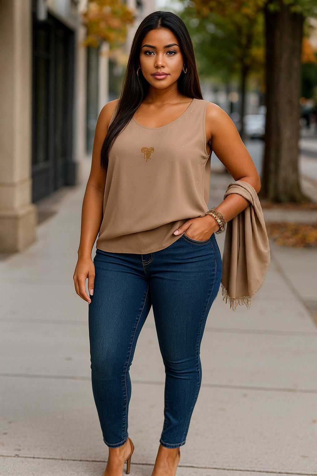 Shin Tan Embroidered Blouse