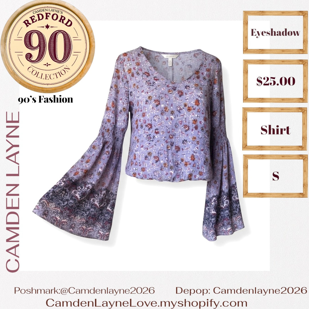 Eyeshadow Bell Sleeve Floral Top