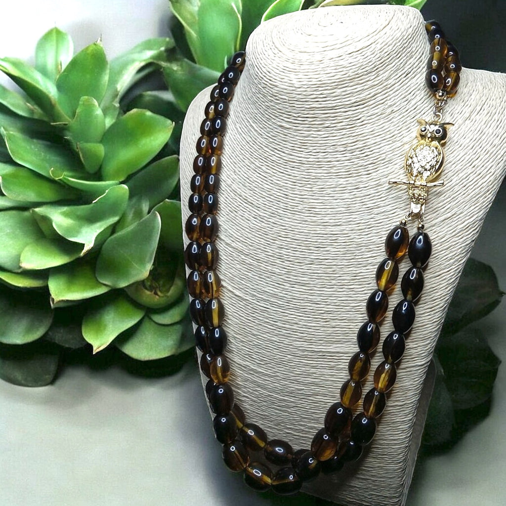 Vintage Lucite Necklace - Camden Layne