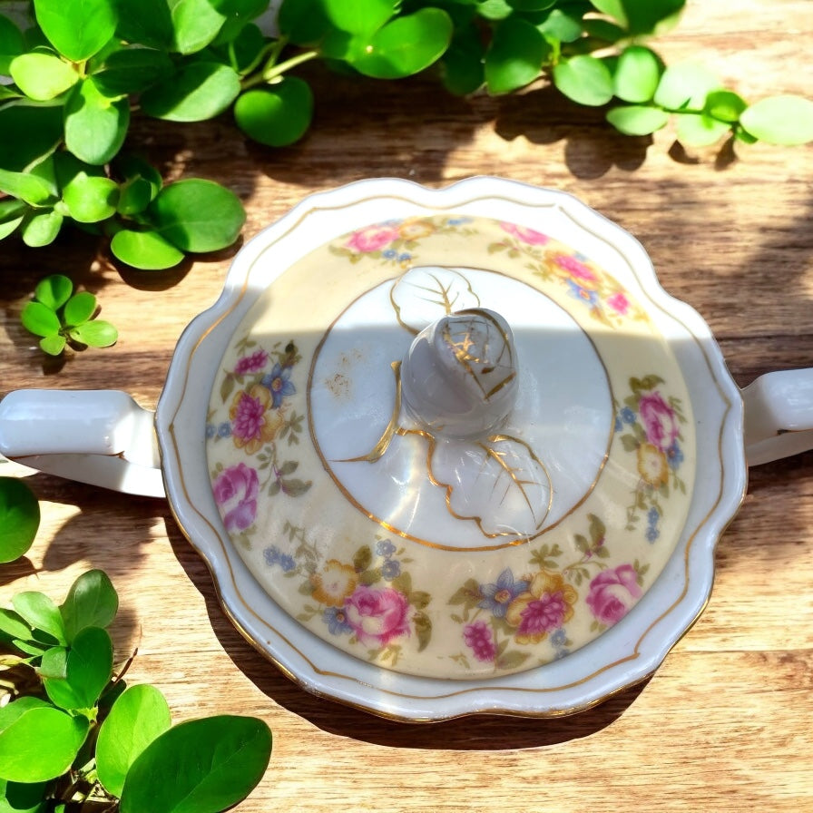 Vintage Gold Castle China Sugar Bowl - Camden Layne