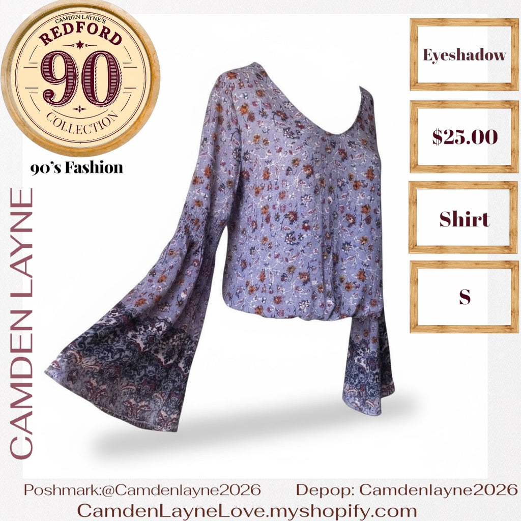 Eyeshadow Bell Sleeve Floral Top