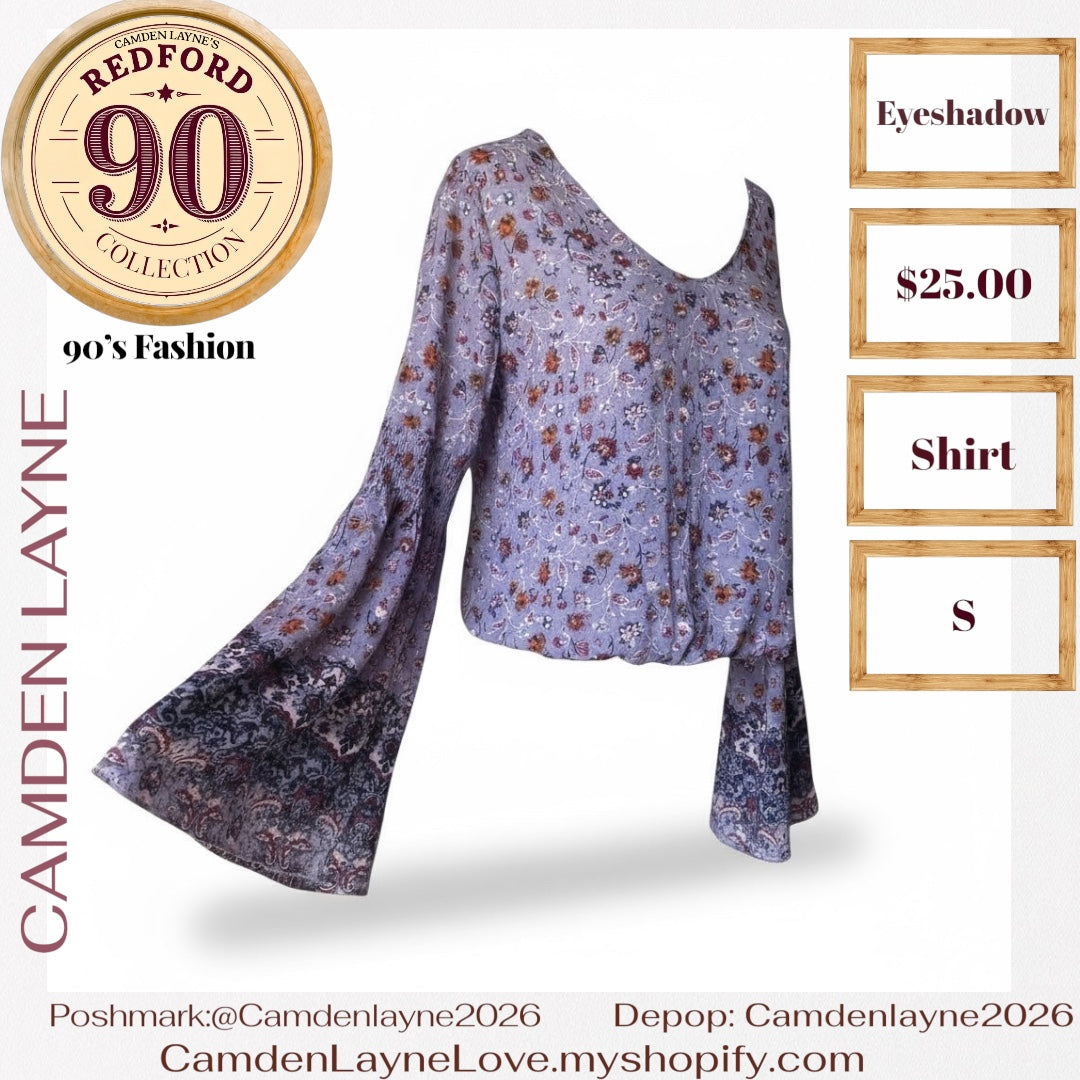 Eyeshadow Bell Sleeve Floral Top