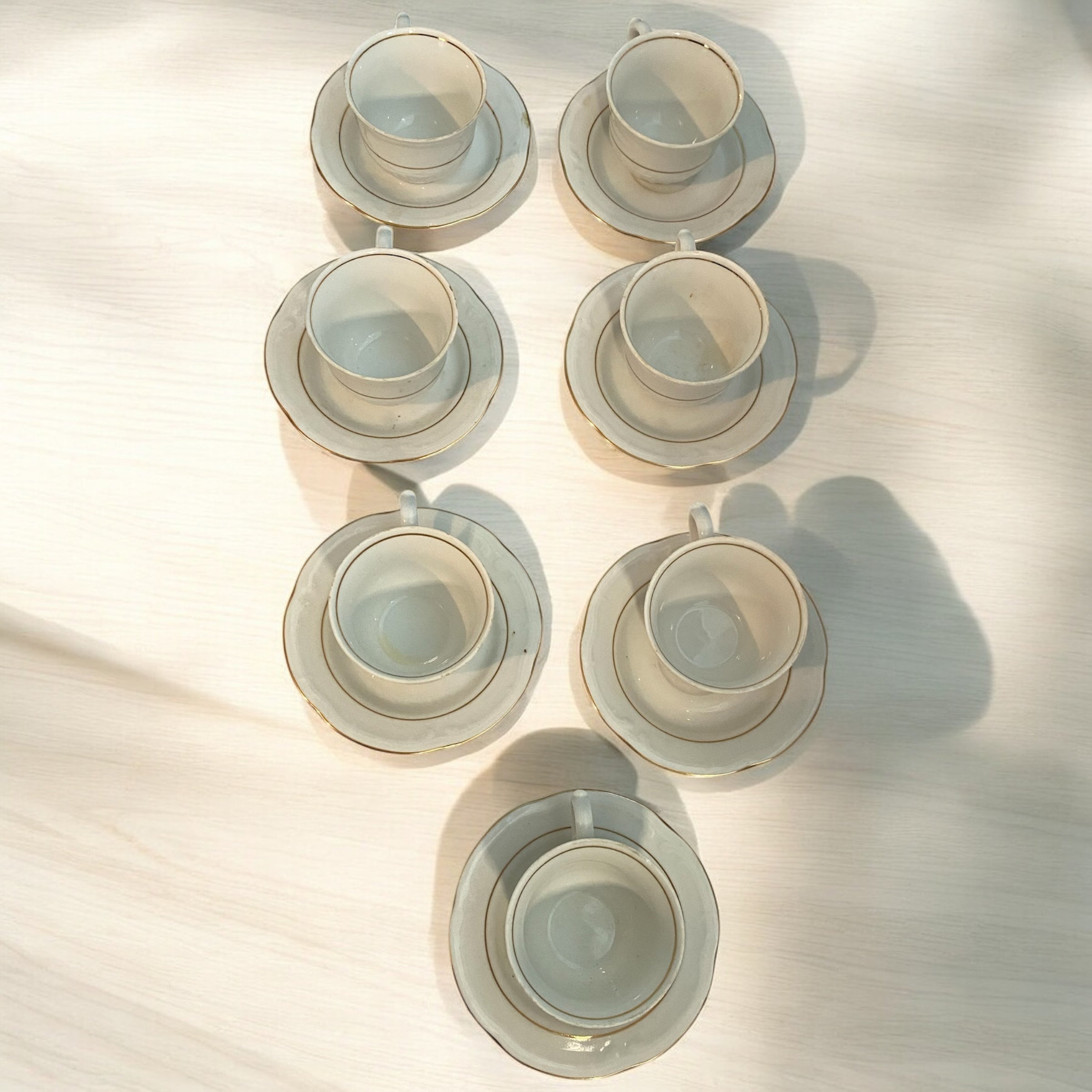 Fine Porcelain Tea set of 7 - Camden Layne