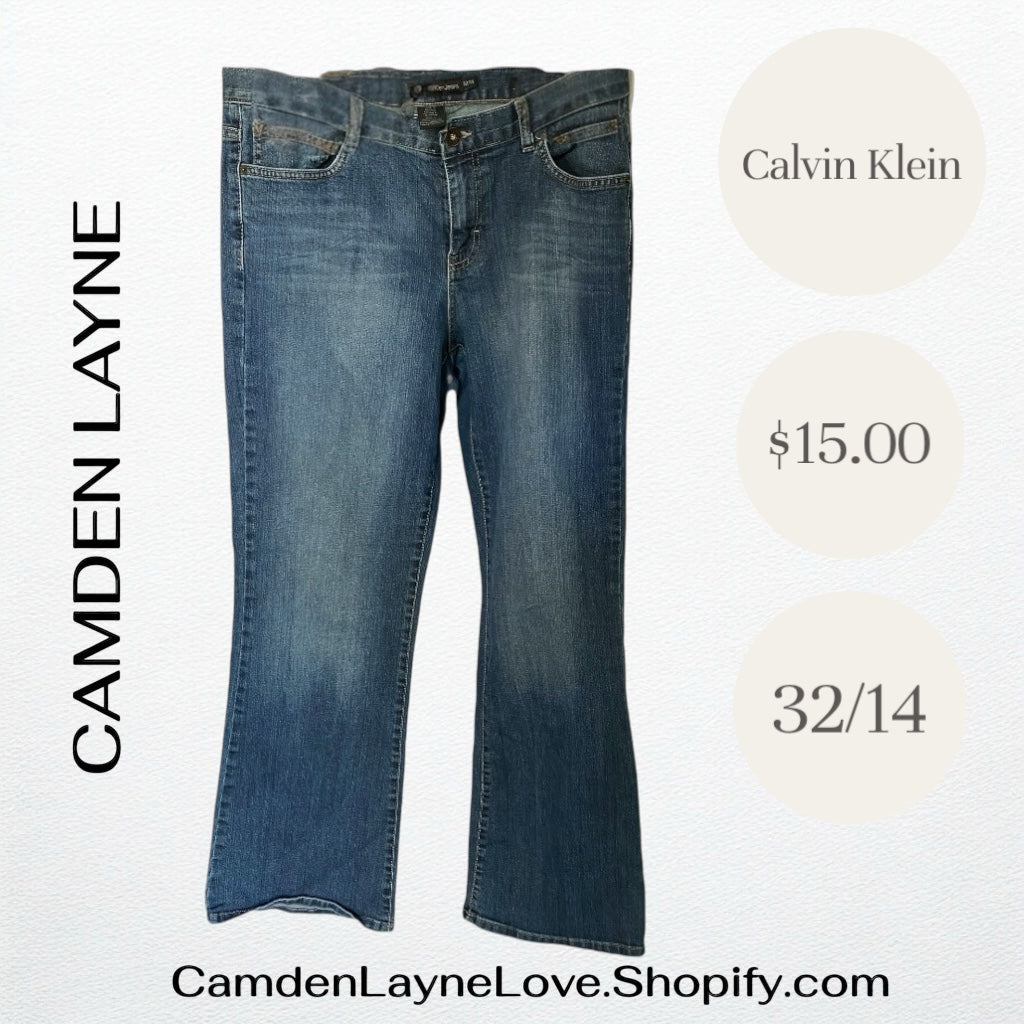 Calvin Klein Flare Fit Jeans