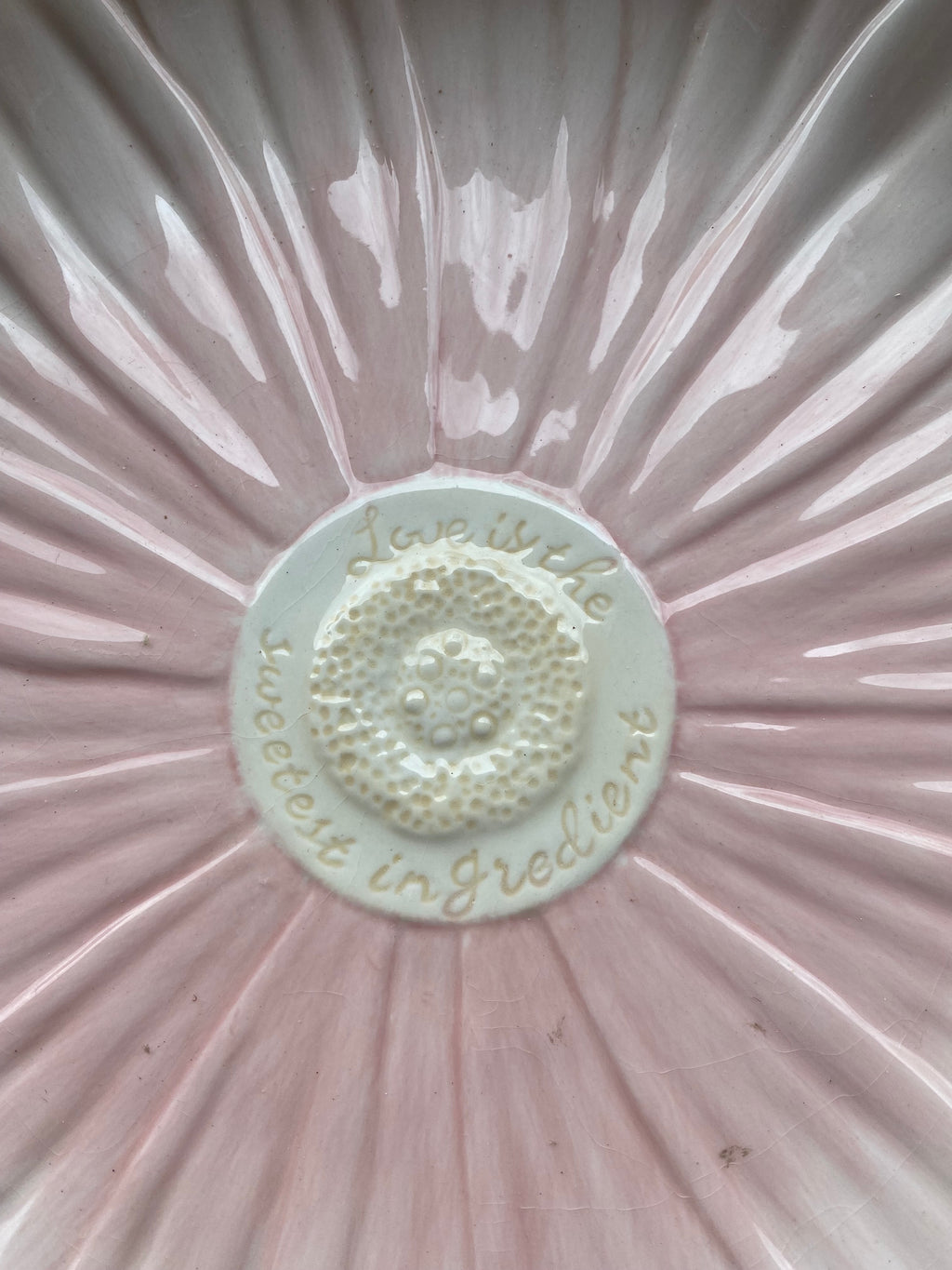 Daisy Love Dish - Camden Layne