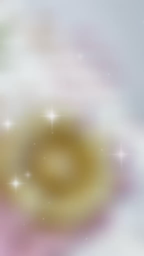 Mid Century Gold Tone Brooch